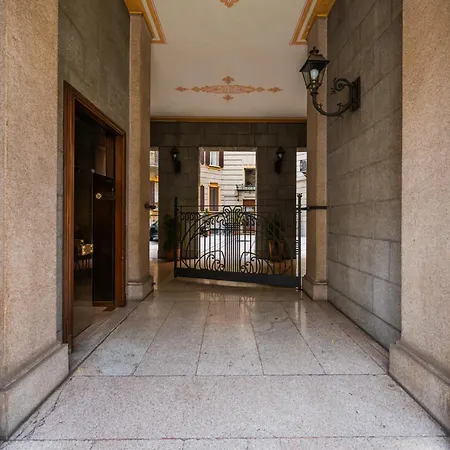 Apartment Design In The Heart Of Mailand