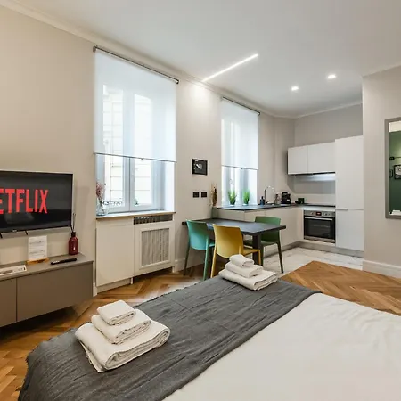 Design In The Heart Of * Milan