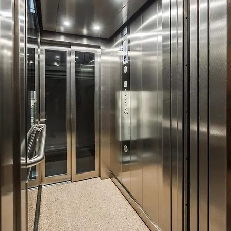 Apartment Design In The Heart Of *